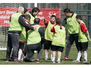 Dünya Down Sendromlular Farkındalık Günü