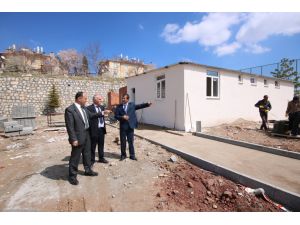 Beyşehir'deki Esentepe halk pazarında iyileştirme çalışmaları