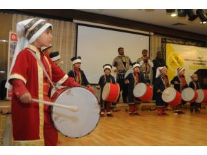 Down sendromlulardan "Hayatta biz de varız" mesajı