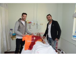 Bilal Kısa'dan hasta taraftara ziyaret
