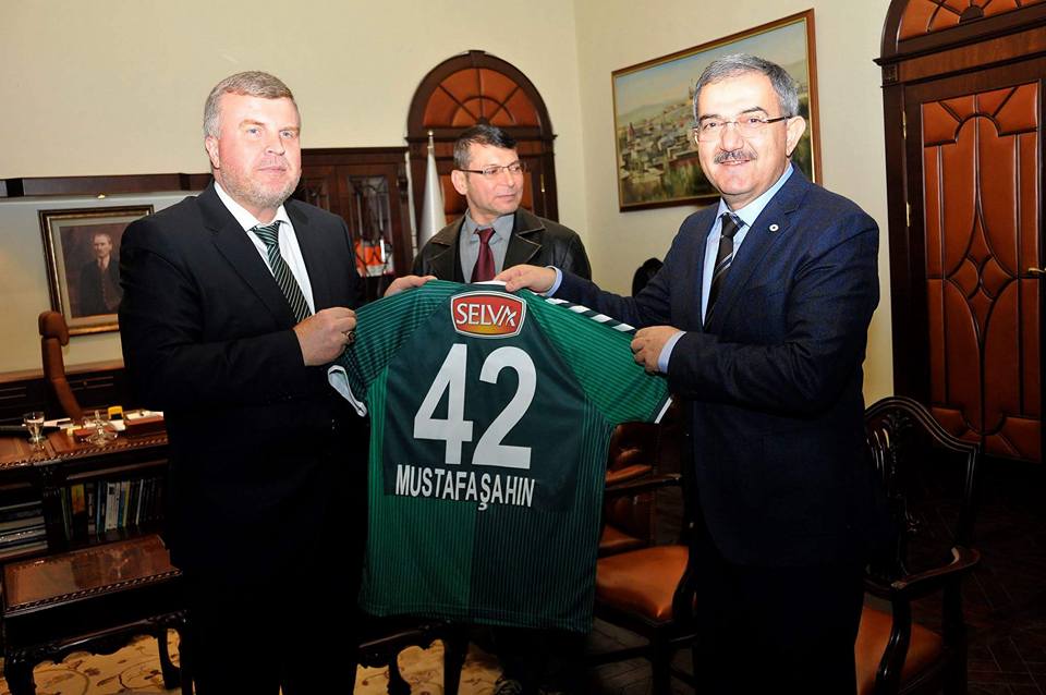 Selçuk Üniversitesi kulüpleşiyor