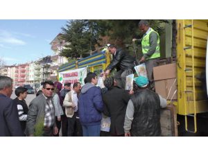 Beyşehir'de vatandaşlara ücretsiz tüplü orman fidanı dağıtıldı