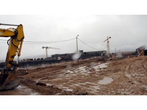 Milletvekili Başer, cezaevi inşaatında incelemelerde bulundu