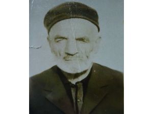 Dedesinin İstiklal Madalyasını torunu aldı