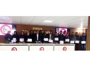 Sorgun'da girişimci adayları sertifikalarını aldı