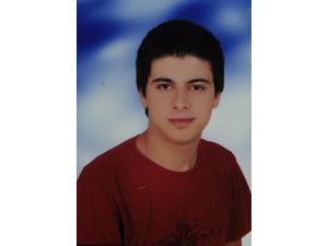 Kardeşinin cesedini "sosyal medyadaki son paylaşımından" buldu