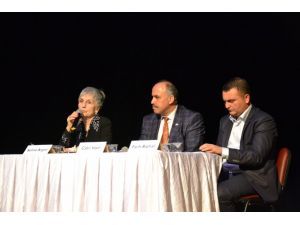 "Torununun Dilinden Mehmet Akif Ersoy"