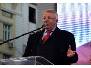 "Bosna kasabı" Karadzic'e 40 yıl hapis cezası verilmesi