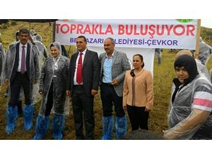 Beypazarı ilçesinde hedef 30 bin fidanı toprakla buluşturmak