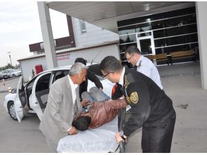 Adıyaman'da traktör devrildi: 1 ölü, 1 yaralı