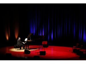 Portekiz halk müziği "Fado" konseri