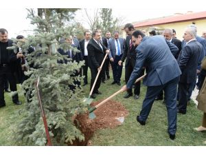Bakanlar Tüfenkci ve Eroğlu Malatya'da