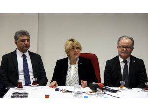 "Dünya Çin’den alırken, biz Çin’e satıyoruz"