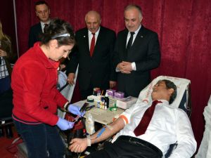 "Kampüsün Kanında Hayat Var" kampanyası