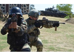 Pakistan Genelkurmay Başkanı Şerif, "Atatürk-2016" tatbikatını izledi