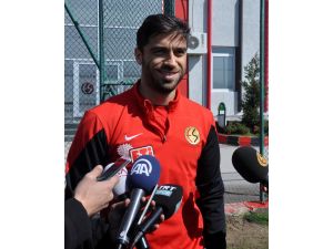 Eskişehirspor'un kaptanı Sezgin Coşkun:
