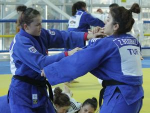 Judo Grand Prix müsabakalarına doğru