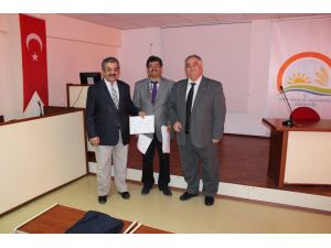 Karaman'da arıcılar belgelerini aldı