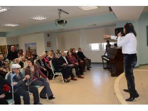 Akyurt Yaşamevinde sanat müziği konseri