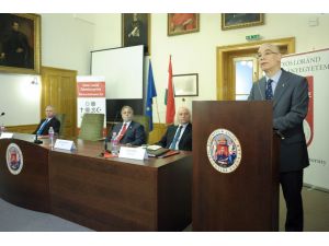 Macaristan'da İslam'ın resmi din kabul edilmesinin 100. yılı