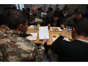 "Koca yürekli" çocuklardan duygulandıran mektuplar