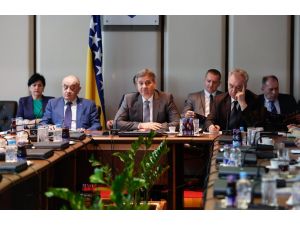 Çetnik lider Seselj hakkındaki beraat kararı