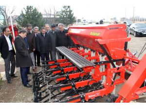 Sezai Karakoç Mesleki ve Teknik Anadolu Lisesi'ne ekipman desteği