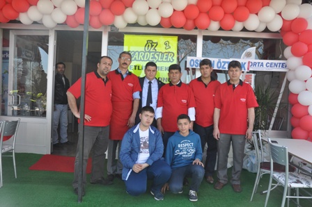 Öz Kardeşler Etliekmek 2 açıldı