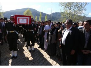 Şehitlerimizi uğurluyoruz