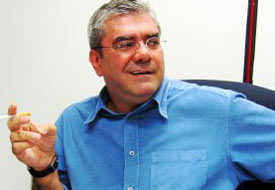 Hürriyet ÇARK ETTİ ama O ETMİYOR