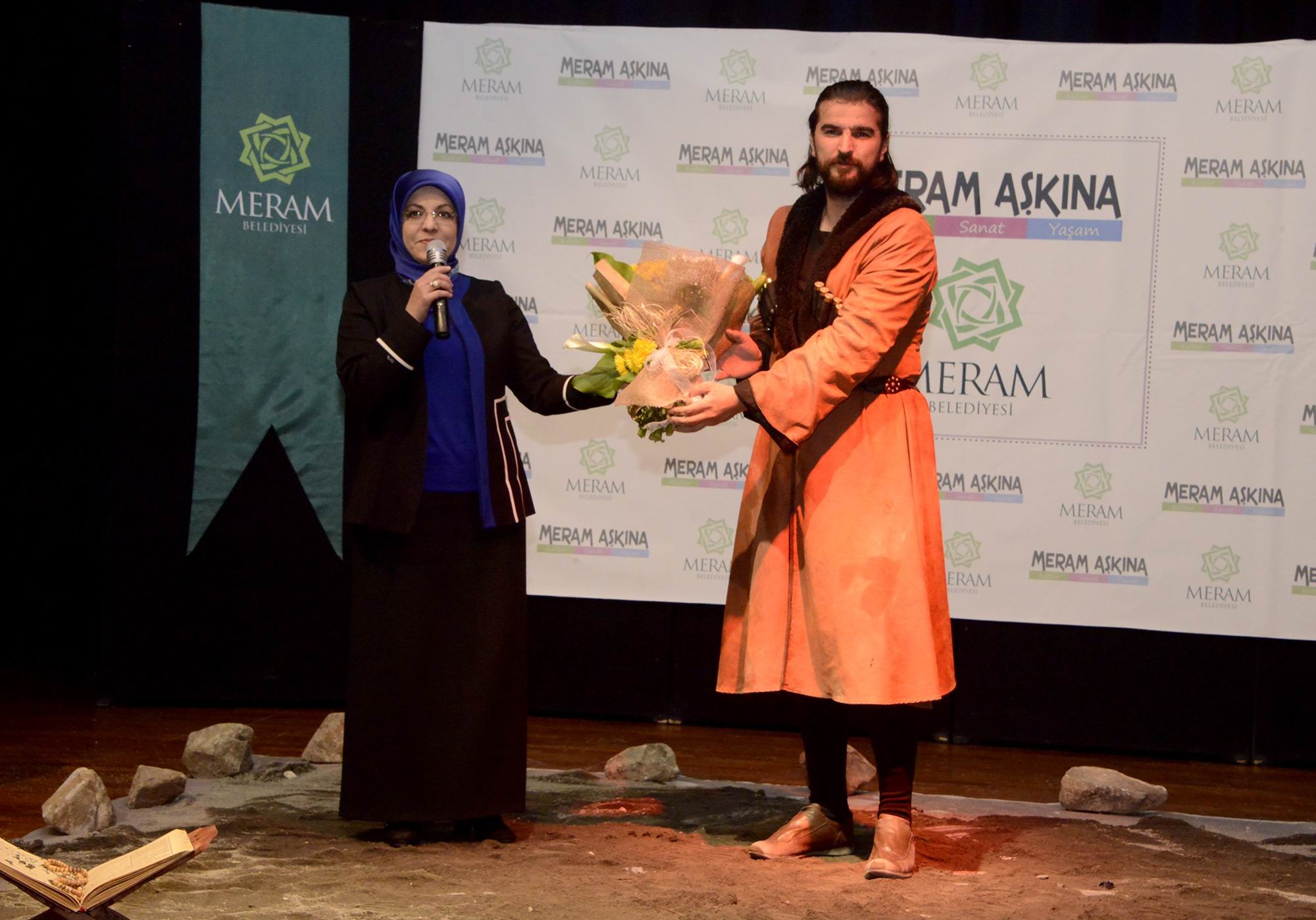 Meram’da, Şeyh Şamil oyunu sahnelendi