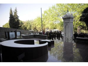 Dumlupınar şehitleri anıldı