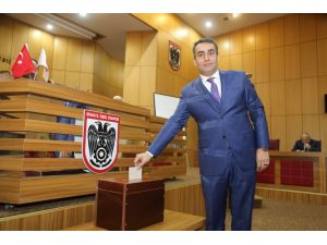 Sivas İl Genel Meclisi Başkanlığına Sedat Özata yeniden seçildi