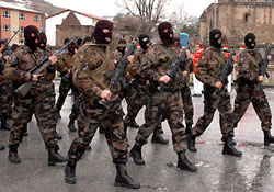 ÖZEL HAREKAT yeniden dönüyor