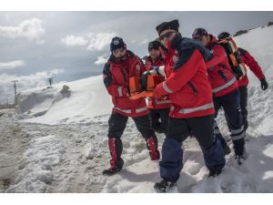 İki bin rakımlı yaylada "çığ" tatbikatı