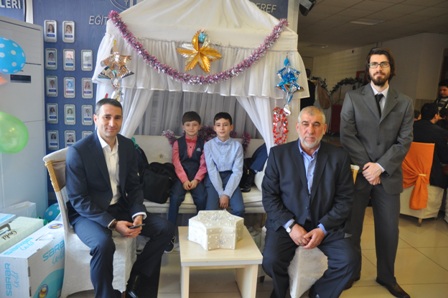 Erben ailesinin sünnet mutluluğu