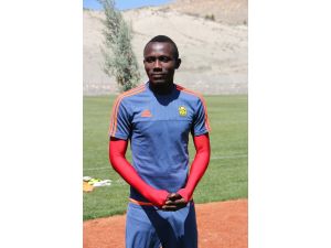 Alima Yeni Malatyaspor, Sakyi'yi deneyecek