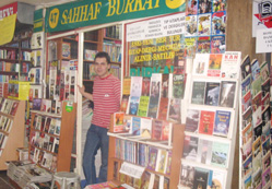 Annenize kitap hediye edin