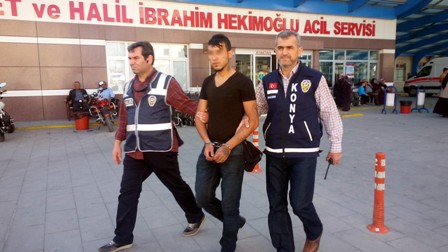 Fuhuş için yerlere kartvizit atan şahıs tutuklandı