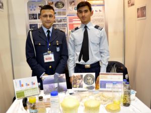 Suya karışan petrole "patlıcan"lı çözüm