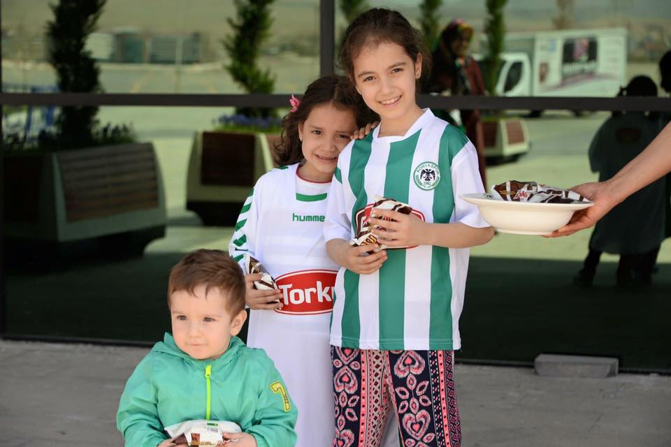 Konyaspor’dan çocuklara şivlilik