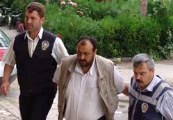Uyuşturucu operasyonunda 12 zanlı