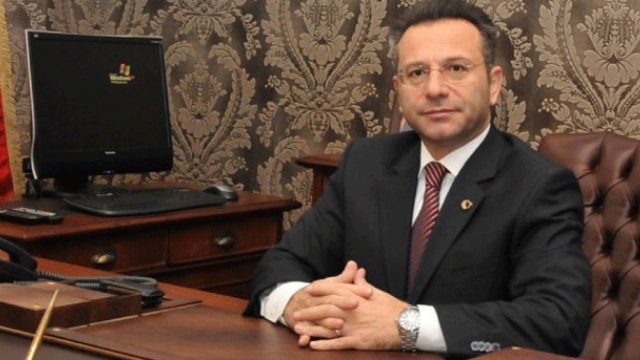 Vali Aksoy Bağlar esnafını ziyaret etti