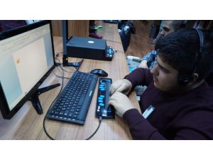 Görme engelliler de Cemil Meriç okuyacak