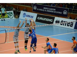 Voleybol: Erkekler 1. Lig Final Etabı