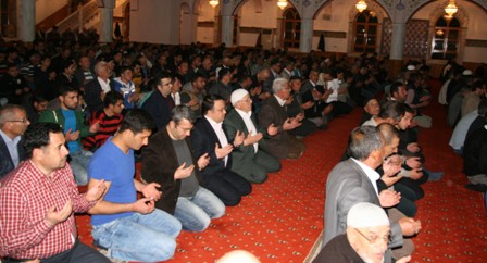 Kulu’da Regaip Kandili idrak edildi