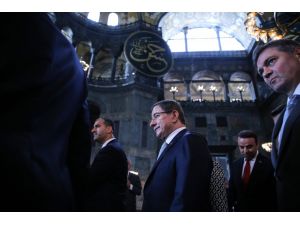 Ayasofya Müzesi'nde "Aşk-ı Nebi" sergisi