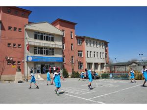 Vanlı öğrenciler "engel" tanımıyor