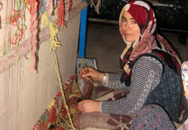 Halı dokumacılığı yok oluyor