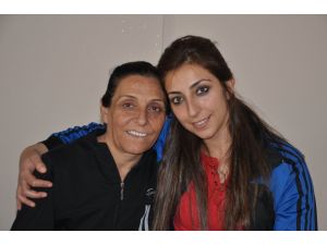 Hastalarına hem "kan" hem "can" verdiler